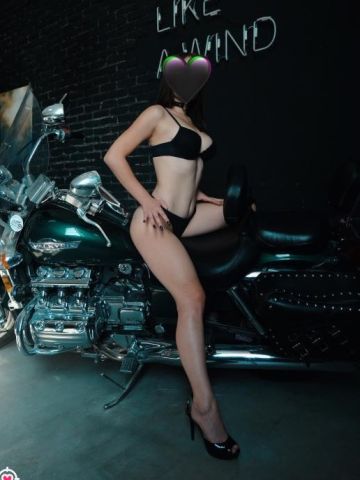 Гульмира Миловидная Блондинка Ветлужский